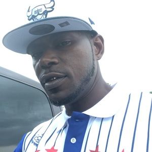 Meet your Posher, Ernest